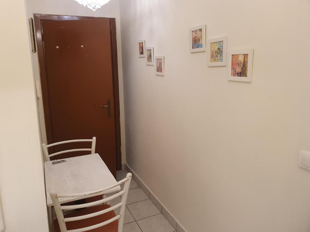 Appartamento John'S Athenian Beauty 45M2 , Metro 7' Esterno foto