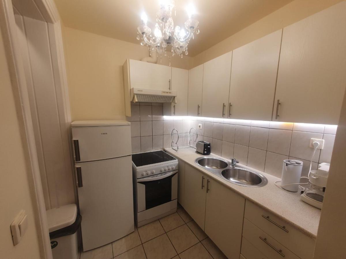 Appartamento John'S Athenian Beauty 45M2 , Metro 7' Esterno foto